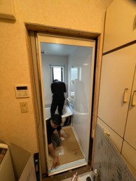 ウエーブ＆スプレー水流で節水しながら軽快な浴び心地　目黒区N様邸